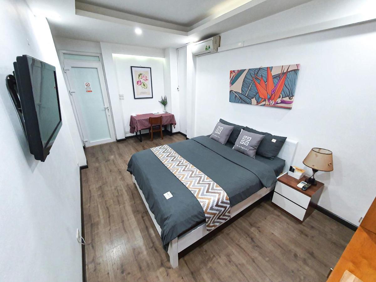 Top Location 3-4-5 Bedrooms House In Centre Of Ha Noi - Clean, Cozy And Private - The Tournesol Ханой Экстерьер фото