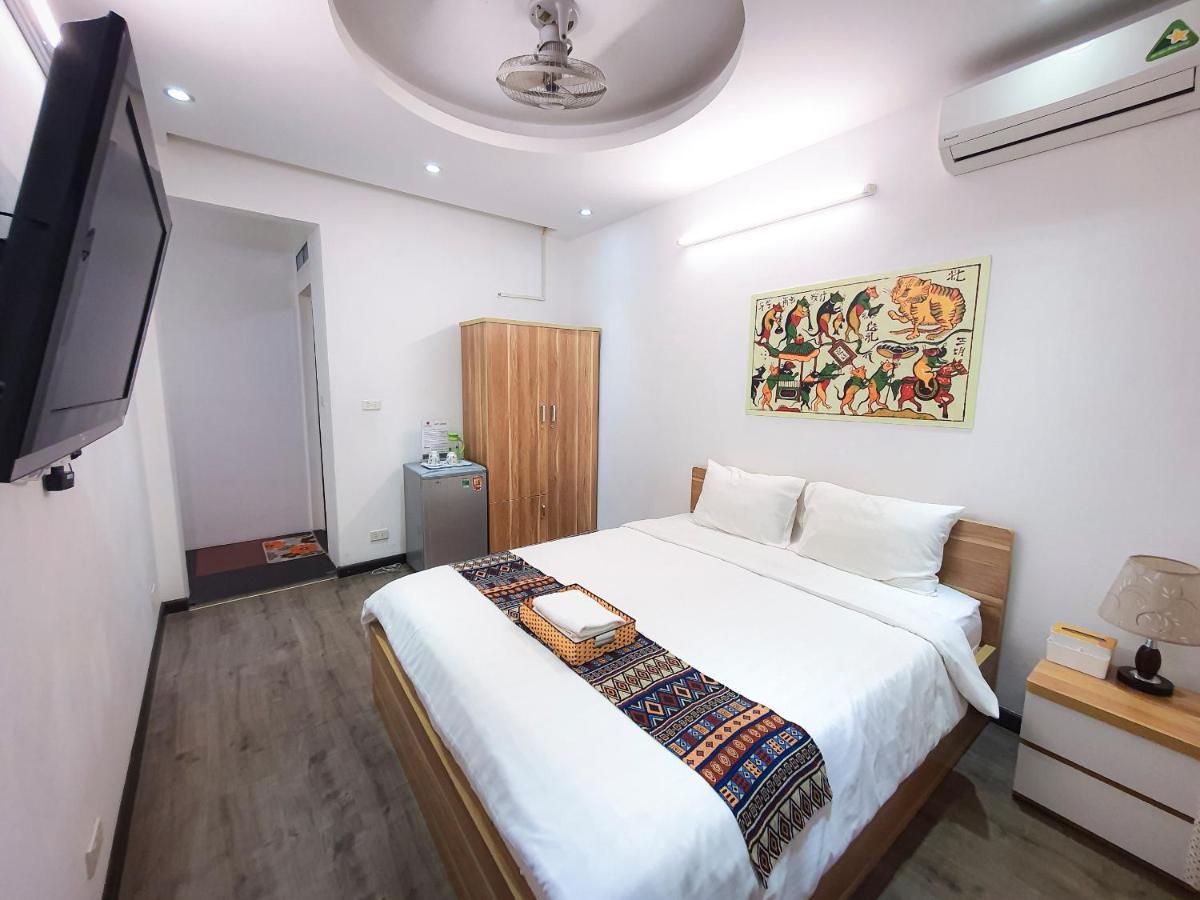 Top Location 3-4-5 Bedrooms House In Centre Of Ha Noi - Clean, Cozy And Private - The Tournesol Ханой Экстерьер фото