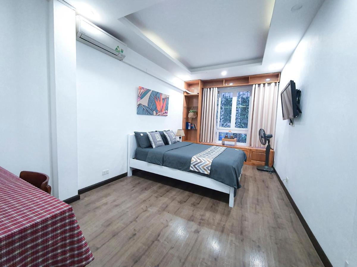 Top Location 3-4-5 Bedrooms House In Centre Of Ha Noi - Clean, Cozy And Private - The Tournesol Ханой Экстерьер фото